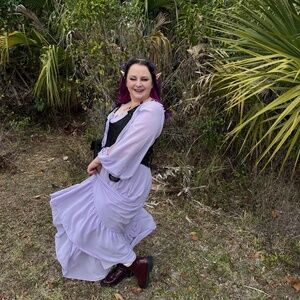 Meet your Posher, Kaitlyn